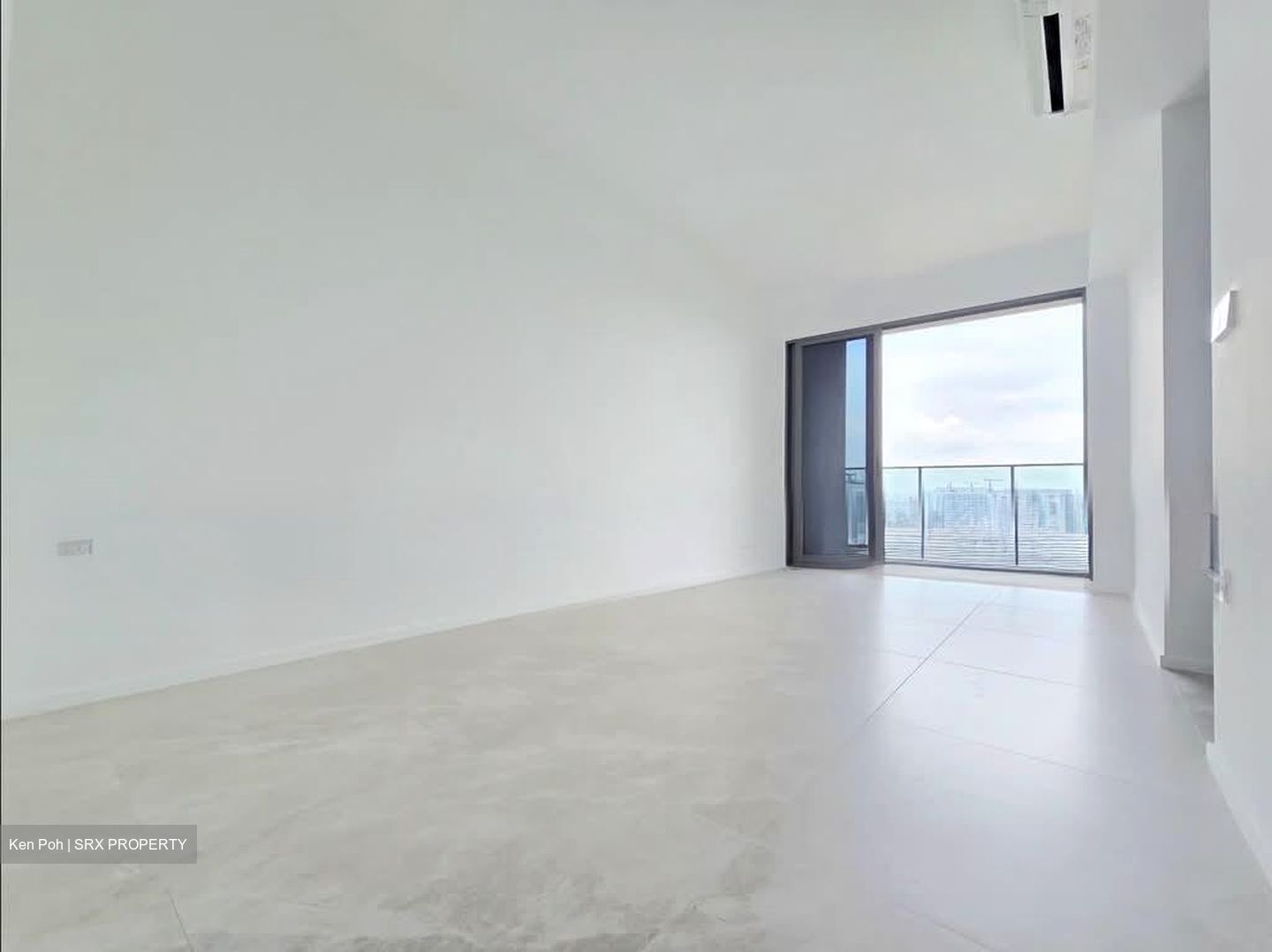 Amo Residence (D20), Apartment #539689091